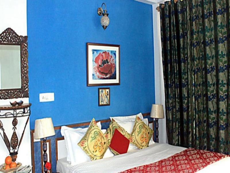 Una Comfort Nandini Hotel Dharamshala Exterior foto